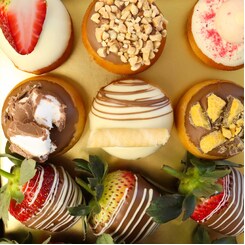 Father's Day Donut and Strawberry Box